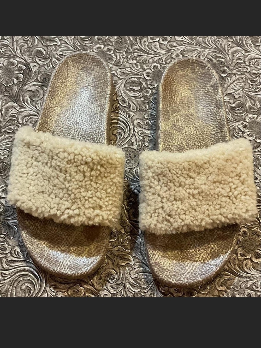 Coach Ulla Shearling Slide Sandals in a neutral/tan colorway Women's